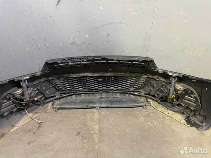 Бампер передний Volkswagen Scirocco