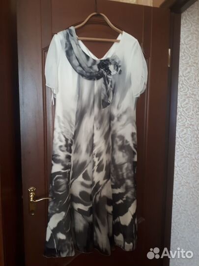 Платье праздничное женское