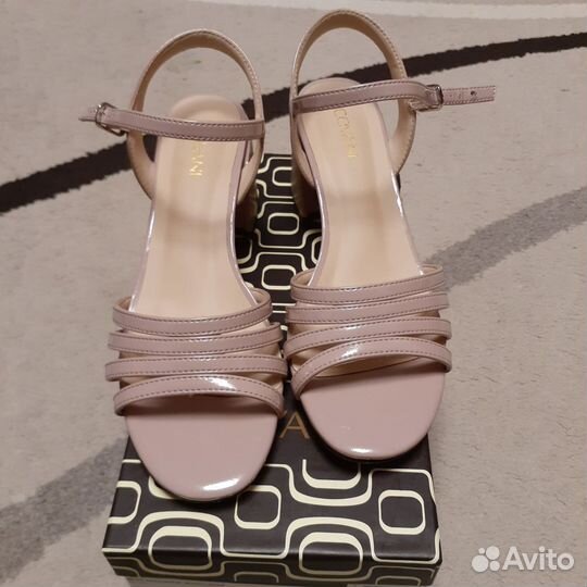 Босоножки Covani 37