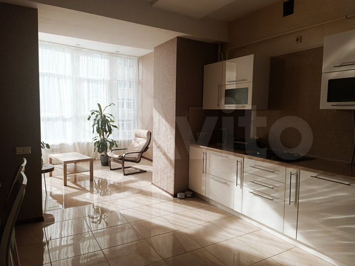 3-к. квартира, 123 м², 3/10 эт.