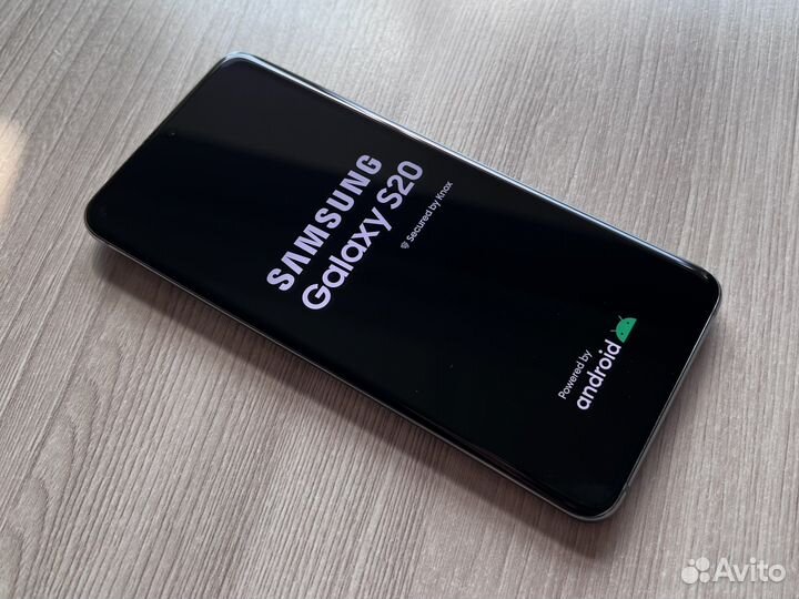 Samsung Galaxy S20 (2 Сим Карты)