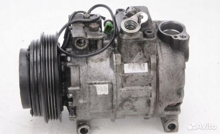 Компрессор кондиционера Audi A6 C5 4B0260805C