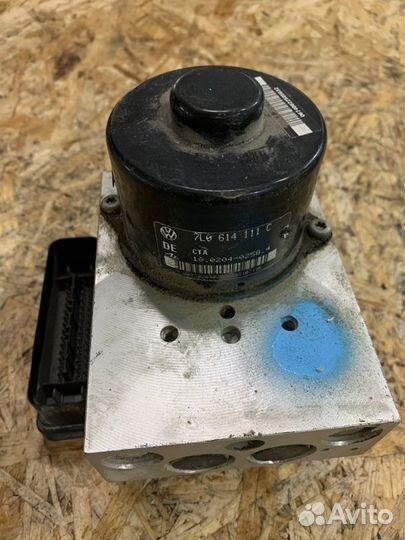 Блок abs Volkswagen Touareg 2002-2010