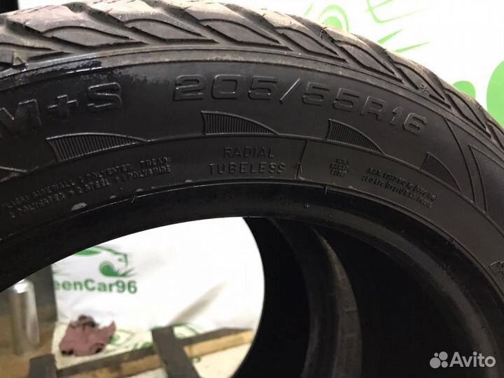 Goodyear UltraGrip Extreme 205/55 R16
