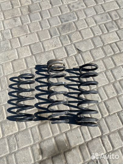 Продаю запчасти nissan patrol y62