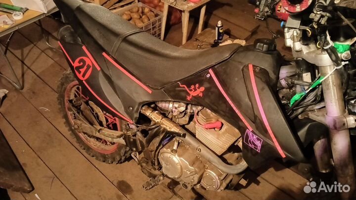 Мотоцикл Racer