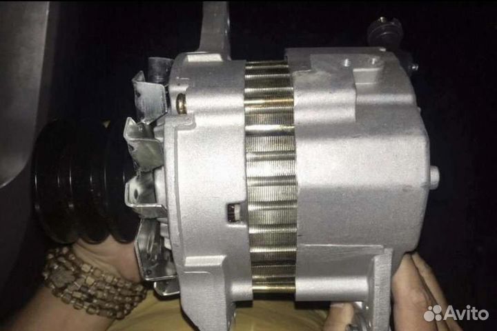 Генератор Hitachi / 6HK1