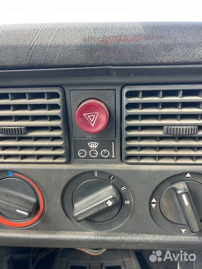 Кнопка аварийки BMW E21 Отправка Разбор е21