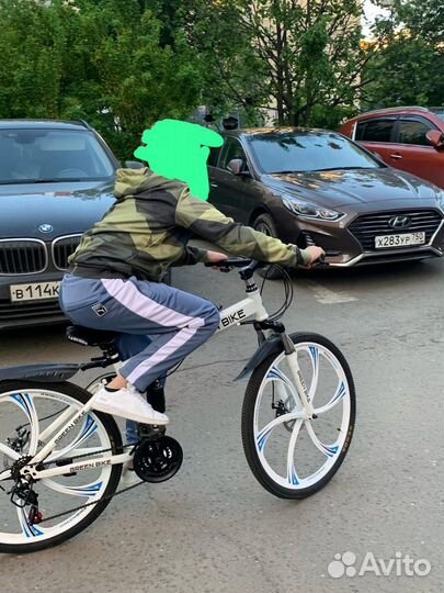 Двух подвес велосипед