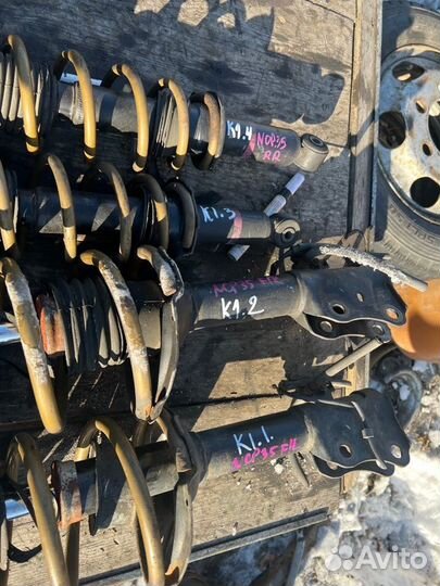 Стойка Toyota Bb NCP35