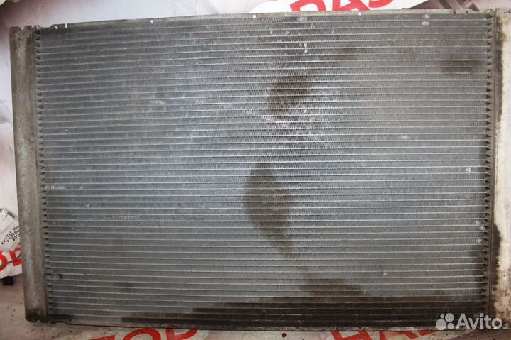 Радиатор охлаждения Audi A8 D3