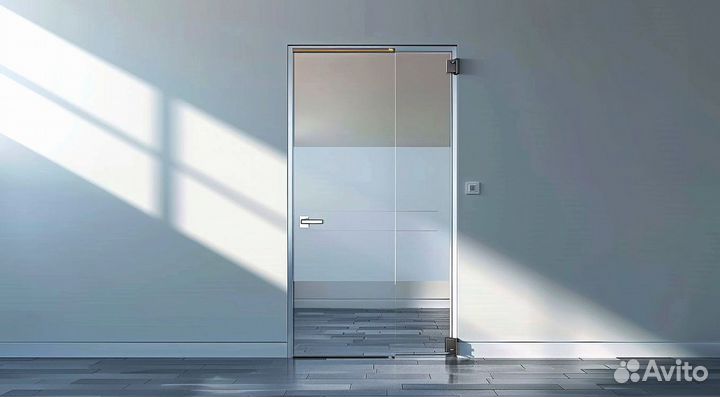 Стеклянная дверь от производителя
