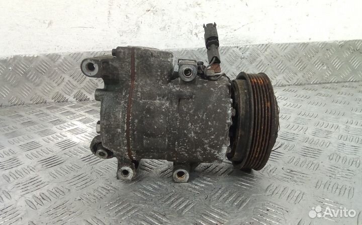 Компрессор кондиционера Hyundai i30 FD 2010