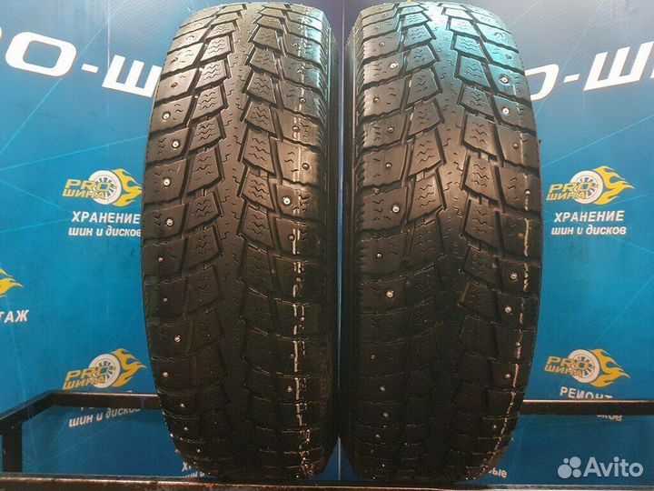 Kumho I'Zen Stud Snow KW11 225/75 R16