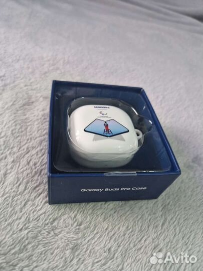 Чехол для наушников buds live / pro