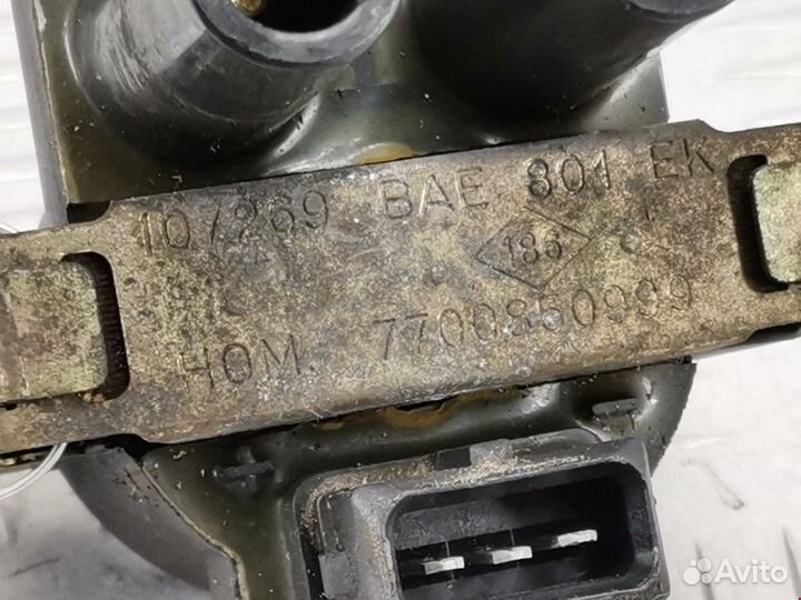 Катушка зажигания Renault Scenic 1997 7700872265