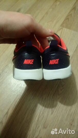 Кроссовки nike