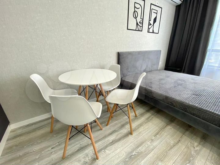 Апартаменты-студия, 27 м², 4/4 эт.