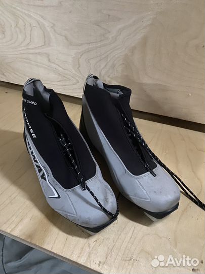 Беговые лыжи (коньковые) с ботинками 45 размер