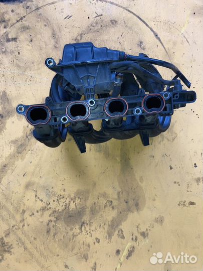 Коллектор впускной для Ford Fusion 2002-2012
