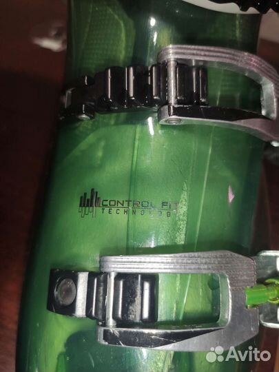 Горнолыжные ботинки