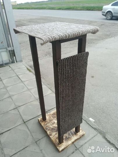 Лежанка для кошки