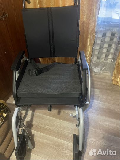Коляска инвалидная