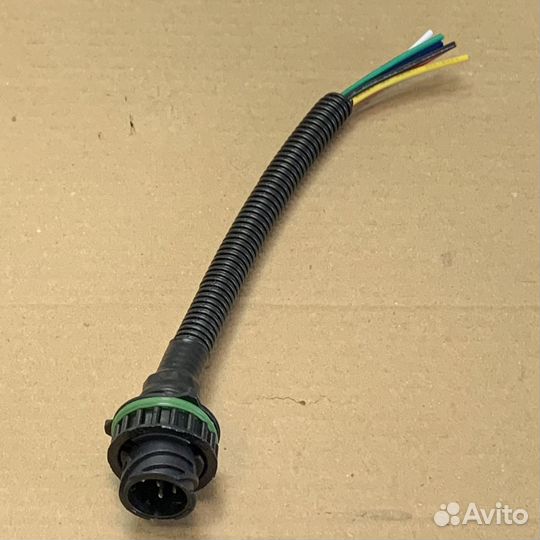 Разъем 6 контактов байонет (розетка) прямой со жгу