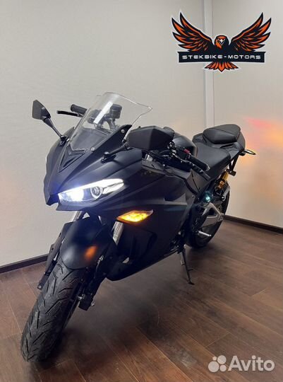 Электромотоцикл R3 3000W 72v120Ah