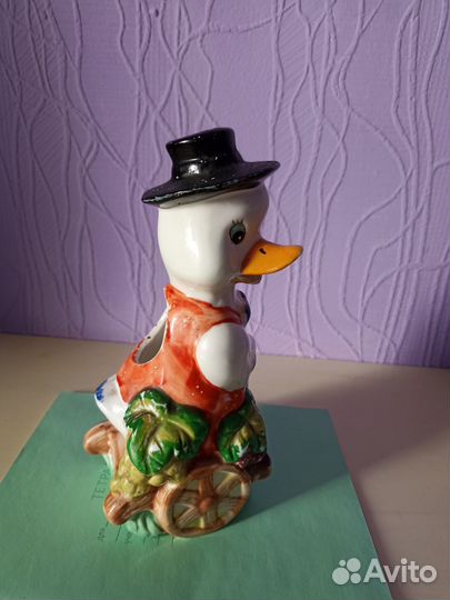 Утенок- подставка для лопаток