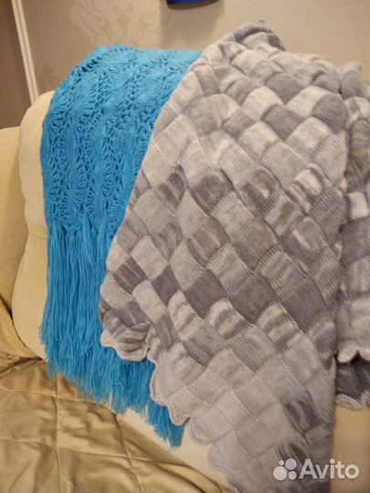 Вещи для женщин - шаль, палантин, шапки, носки