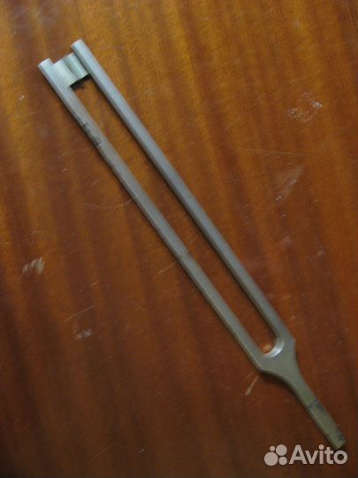 Камертон старинный