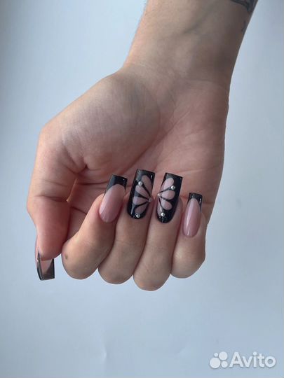 Маникюр на дому