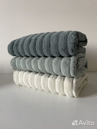 Махровые полотенца новые