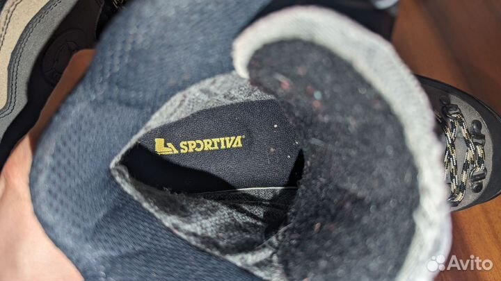 Ботинки La Sportiva Mountain