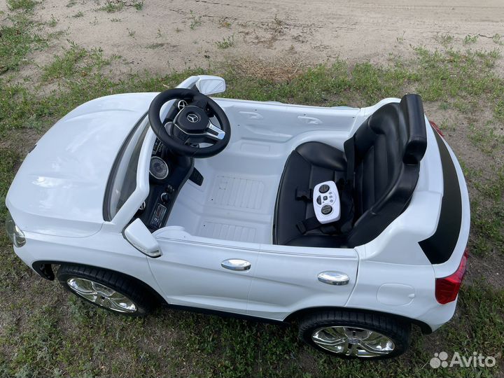 Детский электромобиль