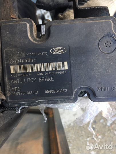 Блок abs Mazda 3 1.6