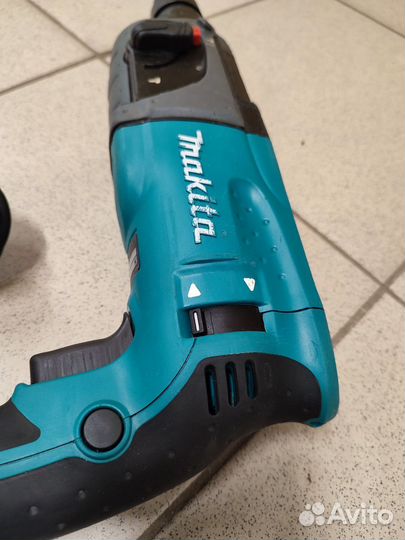 Перфоратор makita HR 2470 Original