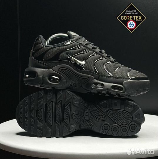 Кроссовки зимние Nike Air Max Tn Plus black