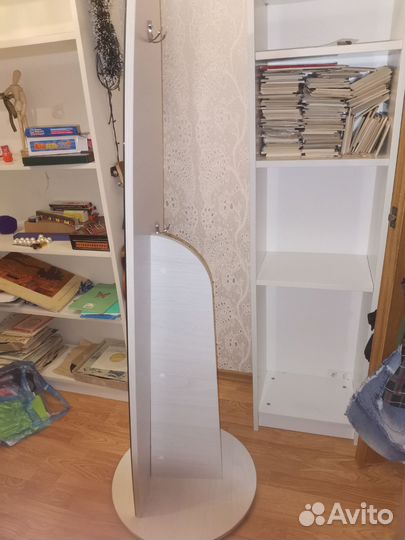 Зеркало напольное