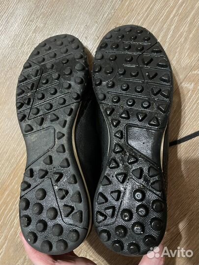 Футбольные сороконожки Demix