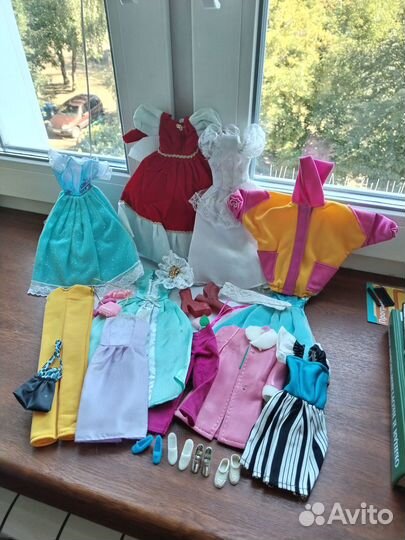 Куклы Барби и Братц, одежда для них