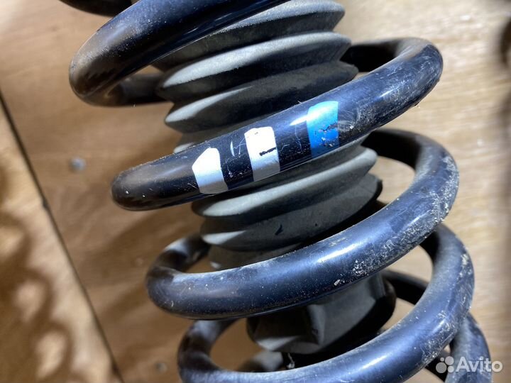 Комплект передних стоек Mercedes W211 ST224