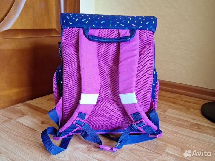 Рюкзак школьный