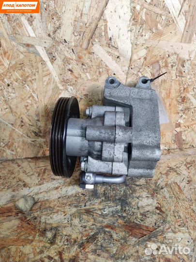 Насос гидроусилителя руля Chevrolet Cruze 96837812