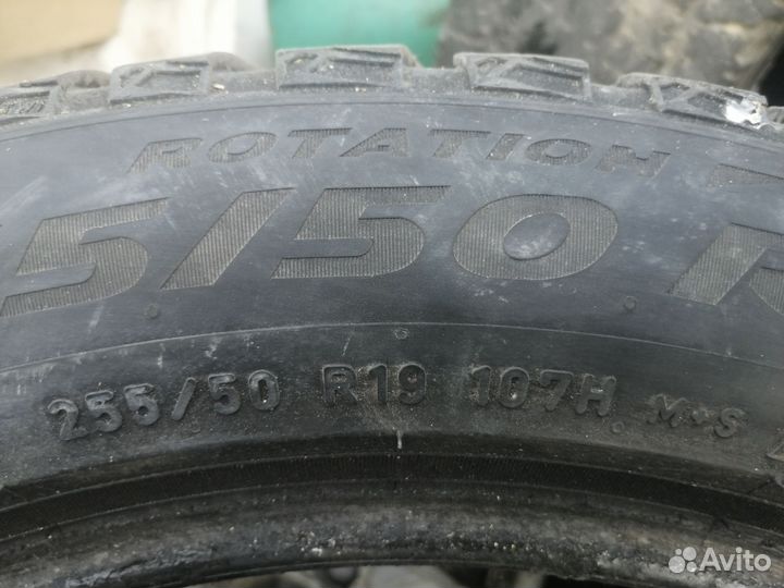 Pirelli Scorpion Ice Zero 2 255/50 R19