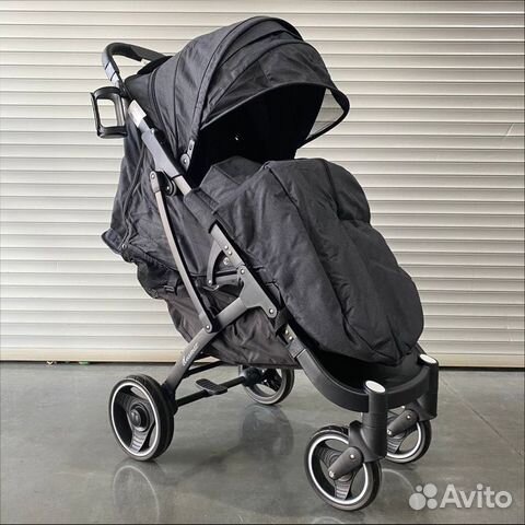 Коляска для новорождённых