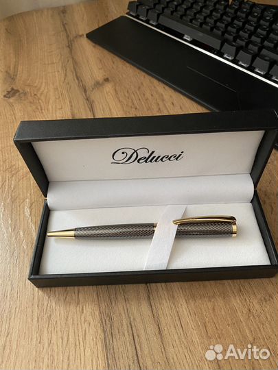 Ручка шариковая Delucci 