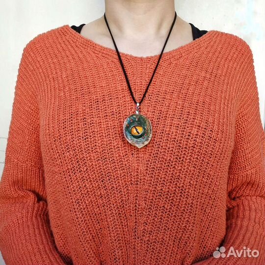 Необычные кулоны. Ручная работа