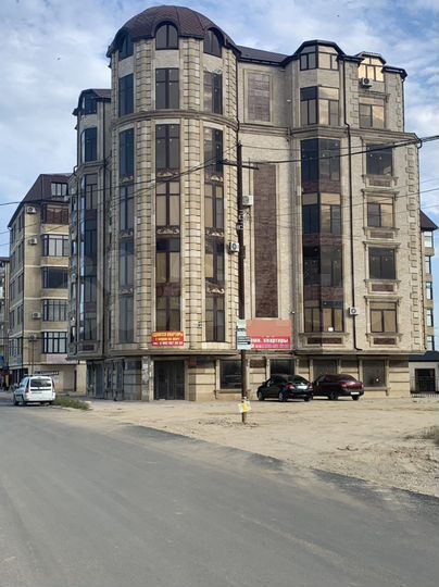 2-к. квартира, 60 м², 2/6 эт.